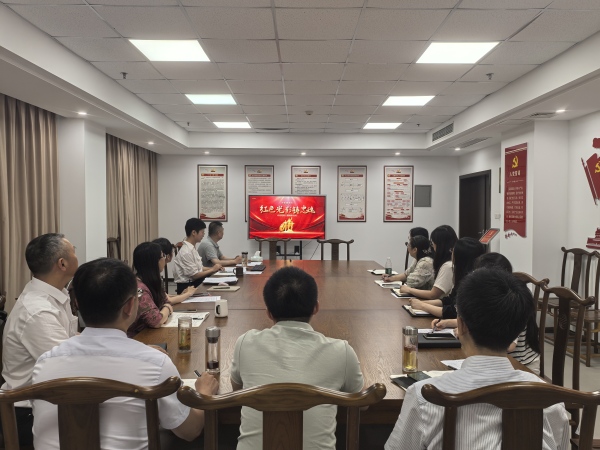 一部红色电影.jpg